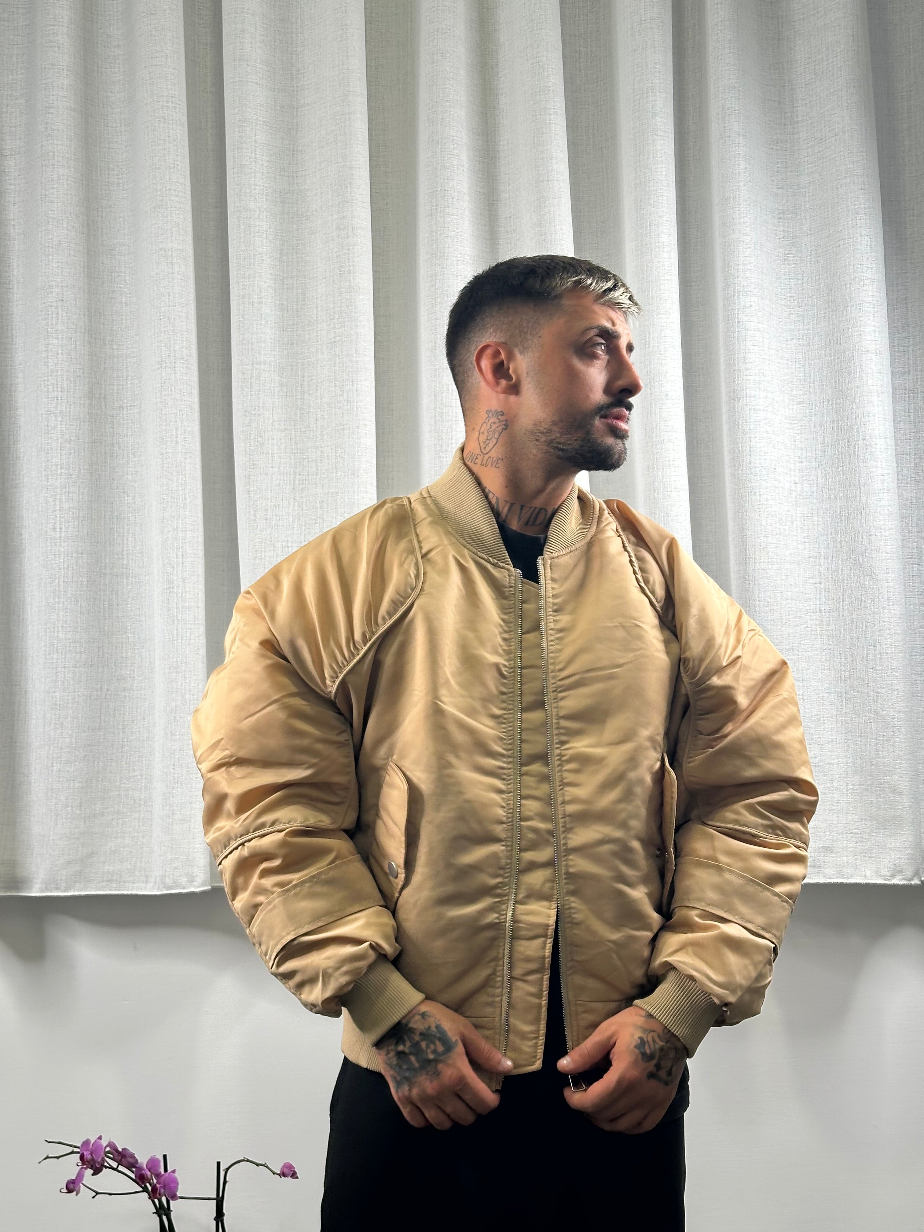 Bomber basic beige