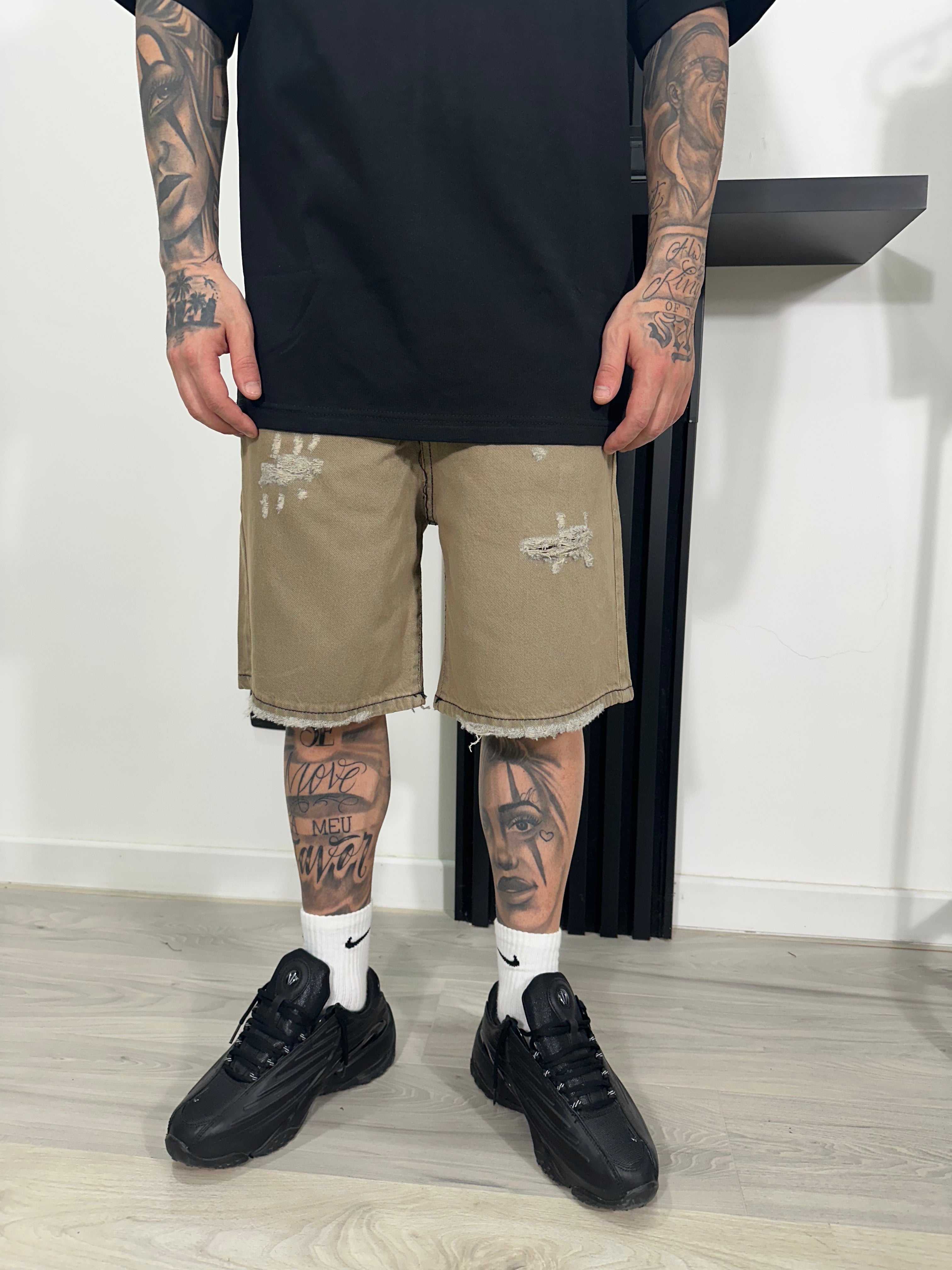 SHORTS COFFEE
